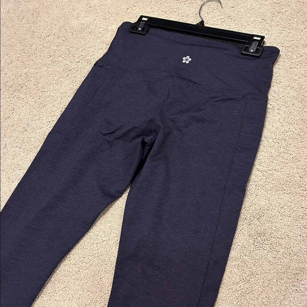 Tuff Athletic 3/4 Capri Leggings Dark Purple Medium